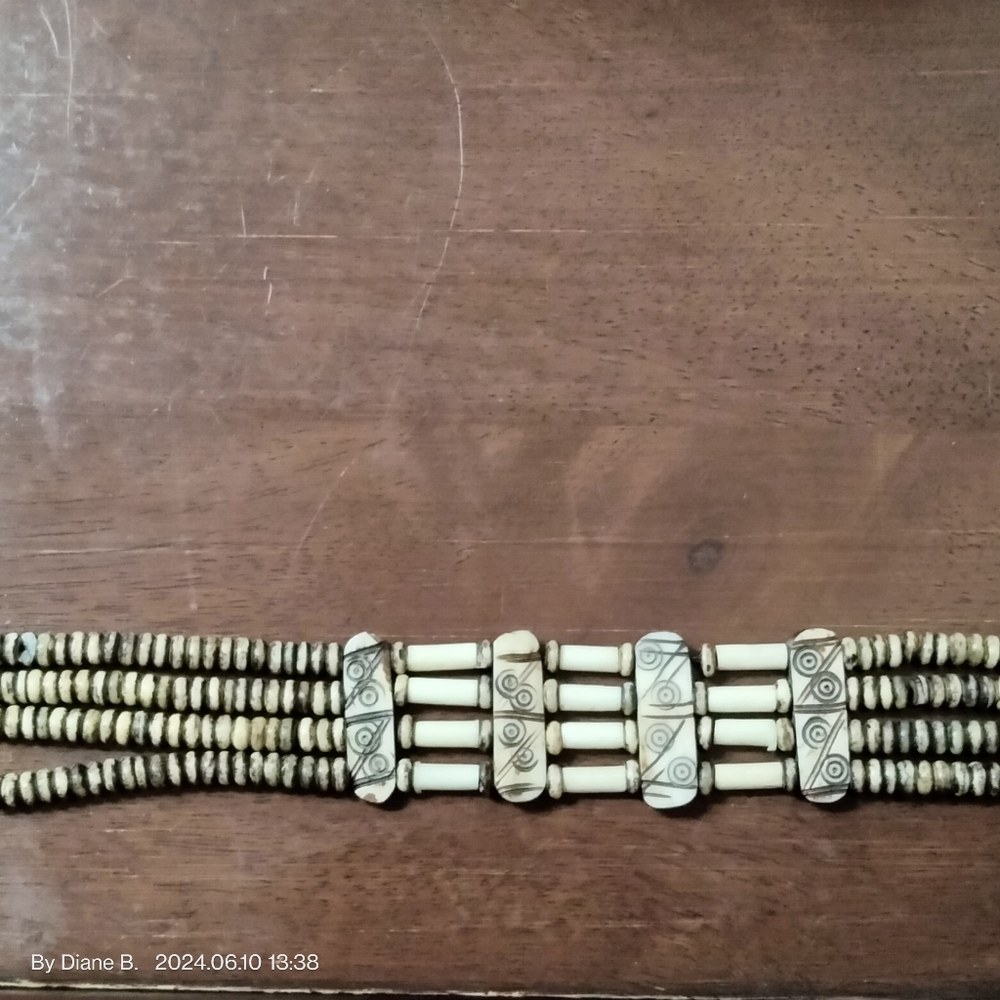 Bone Bracelet - Picture 2 of 4